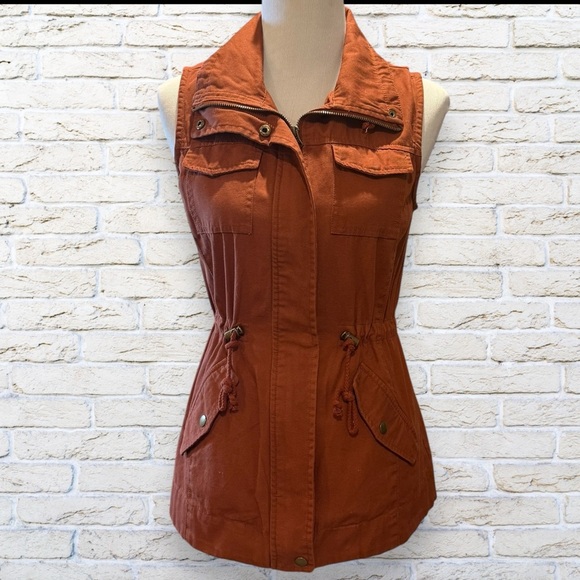 American Rag Cie Women's Rust Utility Vest Jacket - Size Small - Picture 3 of 9